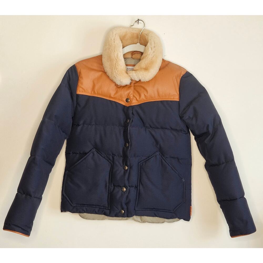 Penfield Navy and Tan Down Ski Jacket with Faux Fur Collar